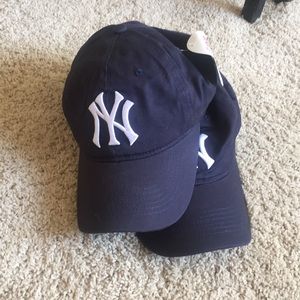 TWO NY Giants Baseball Caps